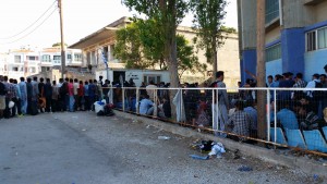 queue for the registration by the coast guard in the port of mytilene